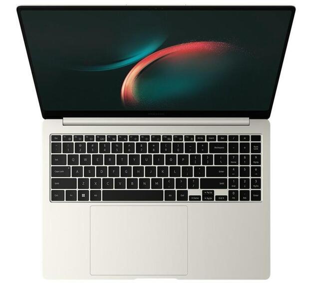 Ноутбук Samsung Galaxy Book 3 Pro 16" (i7-1360P, 16GB, 1TB SSD, OLED) бежевый