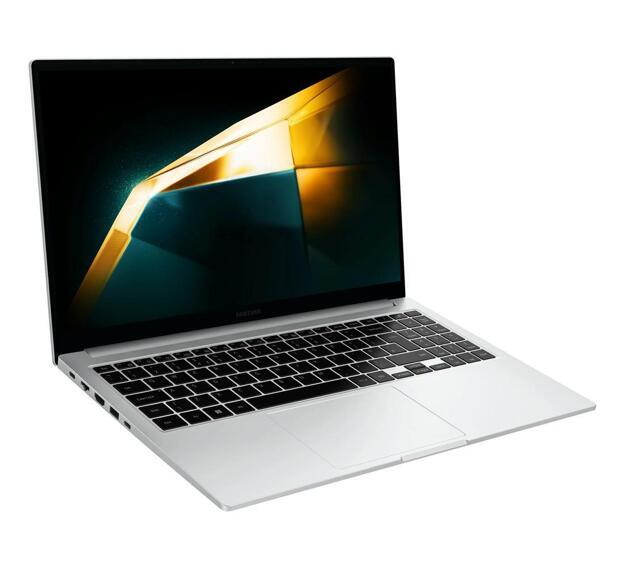 Ноутбук Samsung Galaxy Book 4 15.6" (i7 150U, 16GB, 512GB SSD, IPS) серебристый