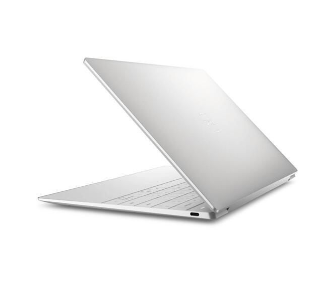 Ноутбук Dell XPS 13 13.4" (i7 155H, 16GB, 1TB SSD, IPS) серебристый