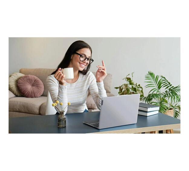 Ноутбук Lenovo IdeaPad 16" (i7 155H, 32GB, 1TB SSD, OLED) светло-серый