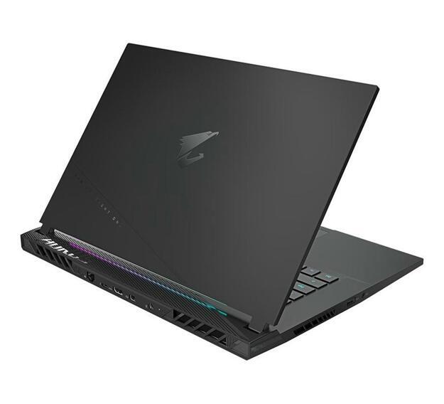 Ноутбук Gigabyte Aorus 15 15.6" (i7-13700H, 16GB, 1TB SSD, RTX 4070, IPS) черный