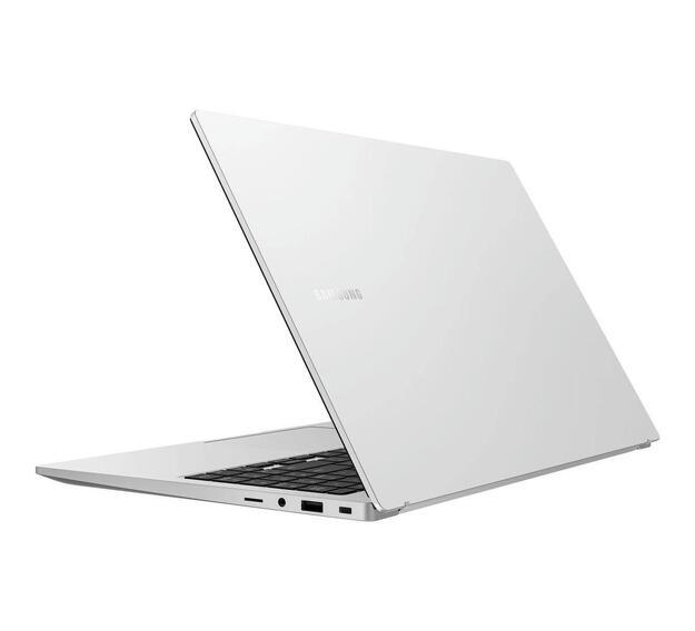 Ноутбук Samsung Galaxy Book 3 15.6" (i7-1360P, 16GB, 512GB SSD, IPS) серебристый