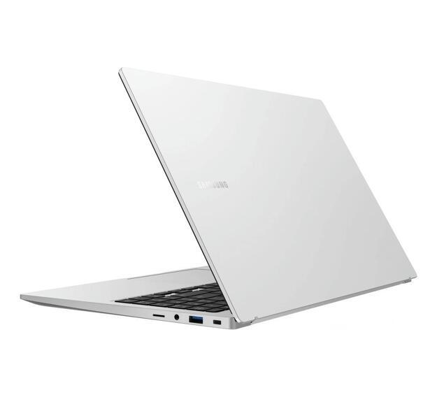Ноутбук Samsung Galaxy Book 2 15.6" (i5-1235U, 16GB, 256GB SSD, IPS) серебристый