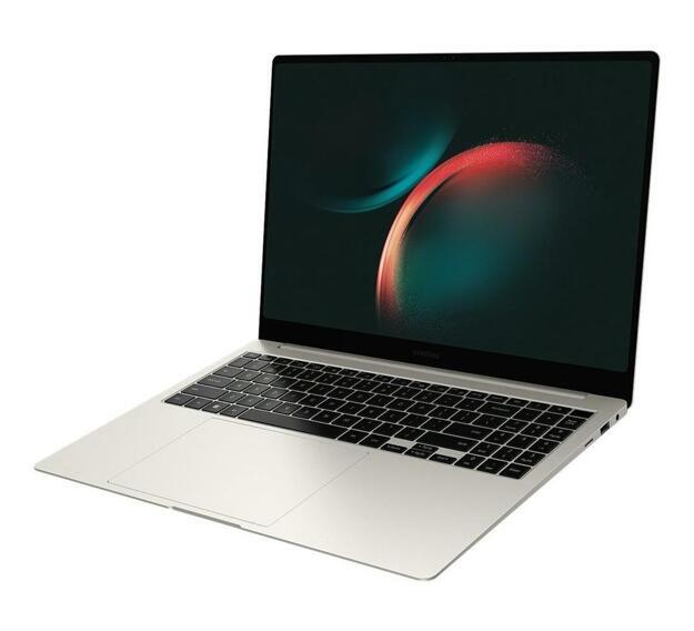 Ноутбук Samsung Galaxy Book 3 Pro 16" (i7-1360P, 16GB, 1TB SSD, OLED) бежевый
