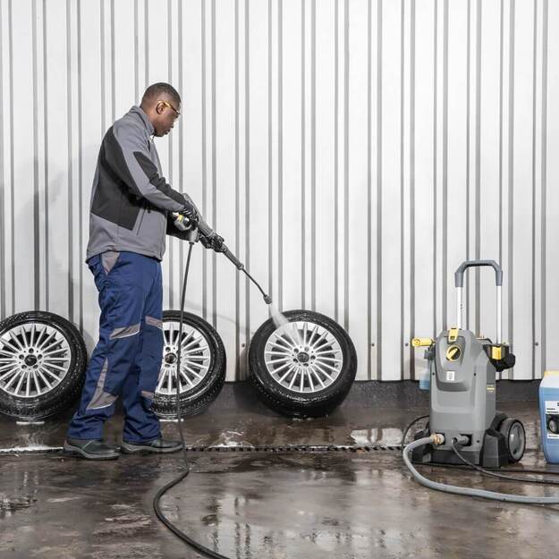 Мойка высокого давления Karcher HD 6/15 M