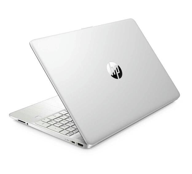 Ноутбук HP 15 15.6" (Ryzen 5 5500U, 8GB, 512GB SSD, IPS) серебристый