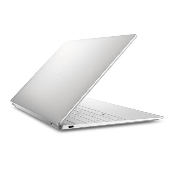 Ноутбук Dell XPS 13 13.4" (i7 155H, 16GB, 1TB SSD, IPS) серебристый