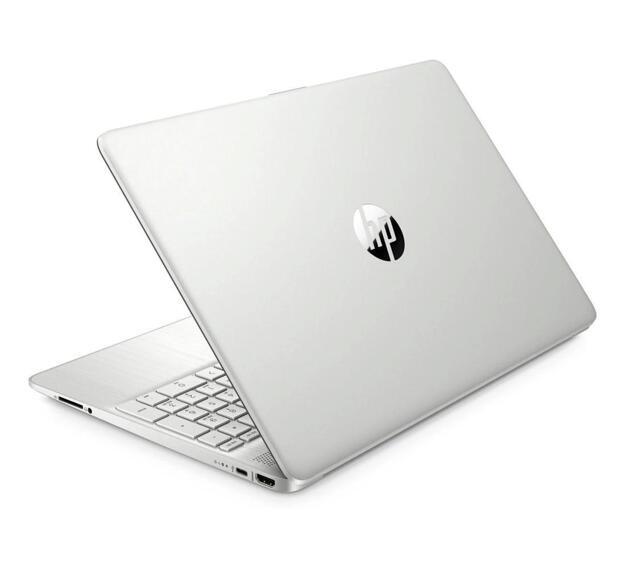 Ноутбук HP 15 15.6" (Ryzen 7 5700U, 16GB, 512GB SSD, IPS) серебристый