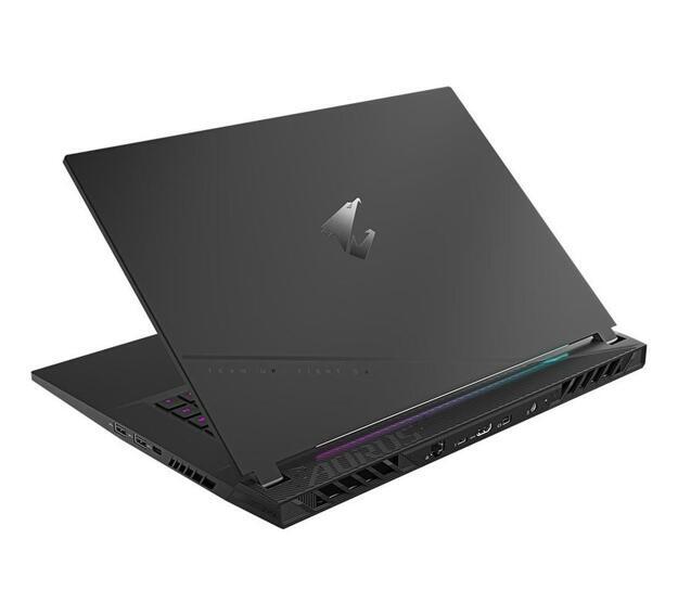 Ноутбук Gigabyte Aorus 15 15.6" (i7-13700H, 16GB, 1TB SSD, RTX 4070, IPS) черный