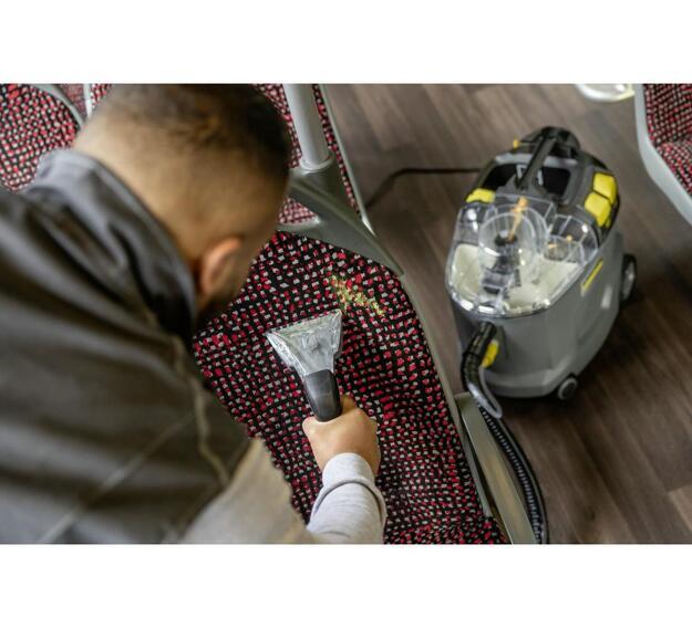 Пылесос Karcher Puzzi 8/1 Adv