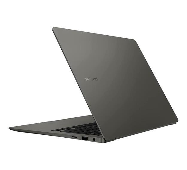 Ноутбук Samsung Galaxy Book 3 Pro 14" (i5-1340P, 16GB, 512GB SSD, OLED) темно-серый